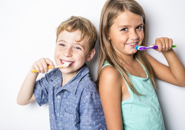 Alto impegno nell'igiene orale, ma scarsa frequenza delle visite dal dentista