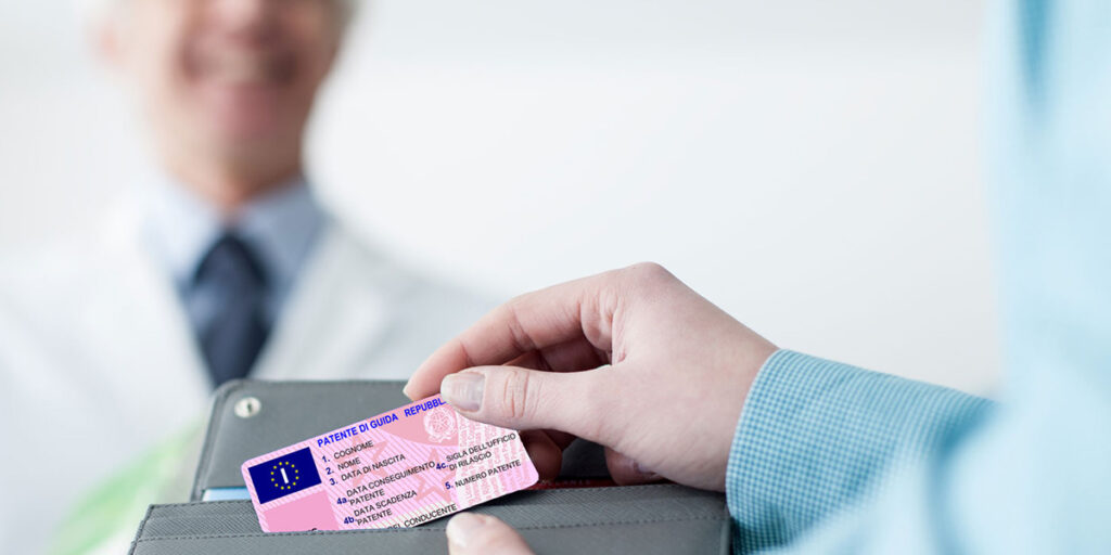 Quando è obbligatorio sottoporsi a visita medica per il rinnovo patente