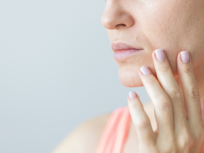 Smog e sostanze tossiche: cambiamenti climatici nemici invisibili della pelle