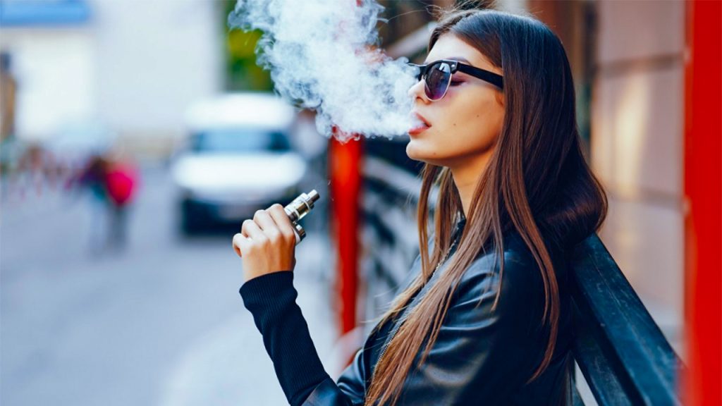 Prevenzione e visite specialistiche: quando le sigarette elettroniche da vizio diventano "nemico"