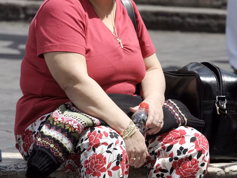 Ecco perché l’obesità indebolisce soprattutto le difese dei più giovani